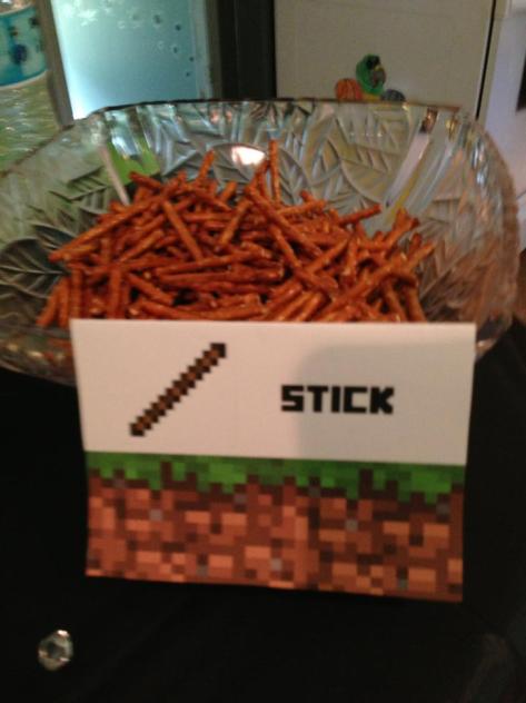 Minecraft Stick Sign Tent for snacks treats food