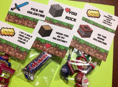 Printable Minecraft Valentines Day Cards - just print & cut! :)  #minecraft #minecraftvalentine #valentine